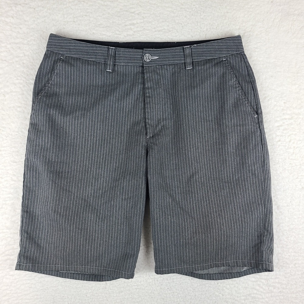 Travis Mathew Shorts‎ Mens 36 Gray Striped 10" Casual Chino Performance Golf